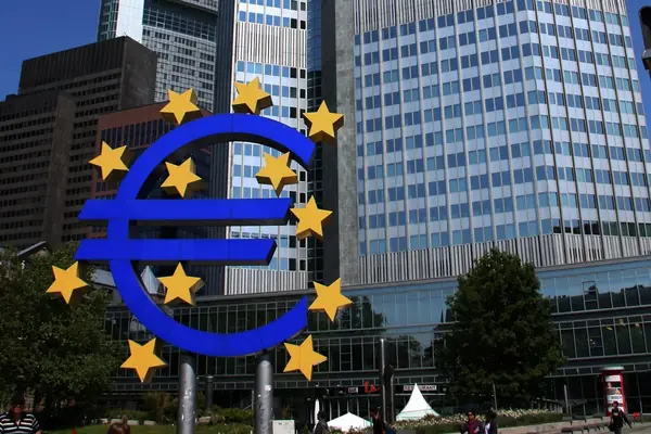 Eurotower, em Frankfurt, primeira sede do Banco Central Europeu